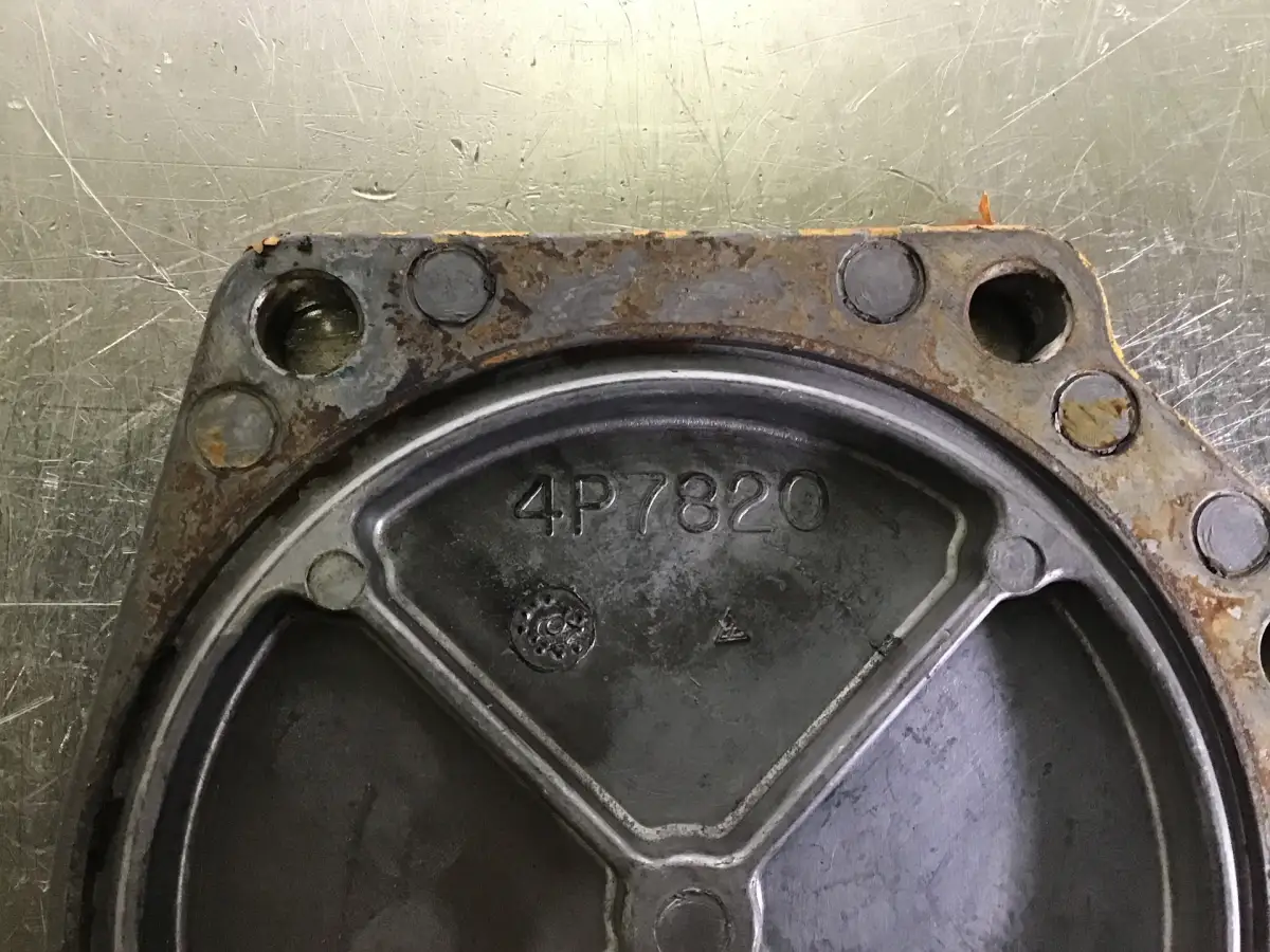 CATERPILLAR ABDECKPLATTE 4P7820 GEBRAUCHT – Bild 2