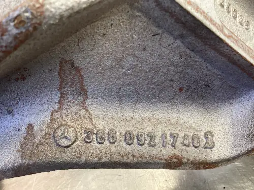 MERCEDES A 368 092 17 40 USED - Thumb image 2