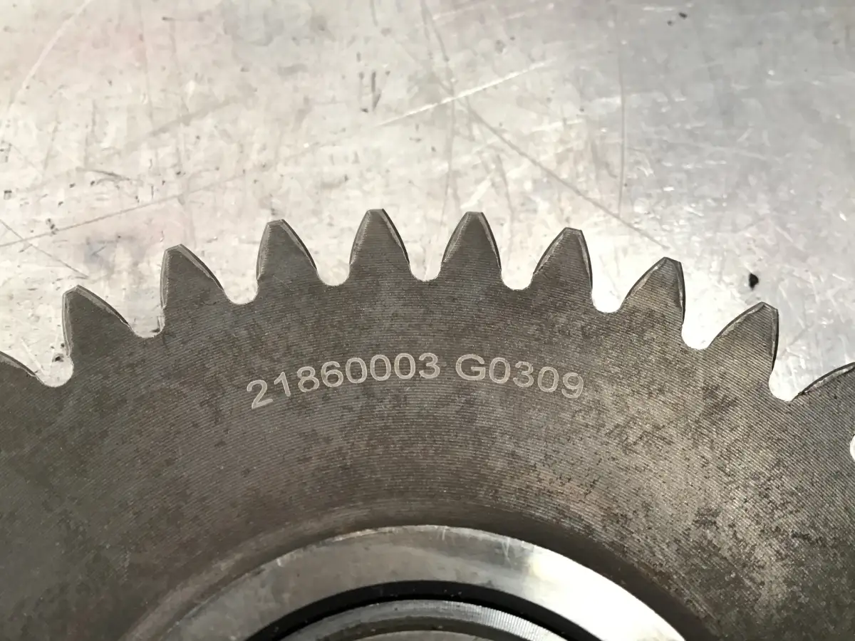 VOLVO PENTA 21860003 USADO - Imagen 2