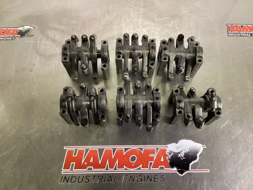 ENSEMBLE DE ROCKERS COMPLET CATERPILLAR 1077722 D'OCCASION - Miniature 2