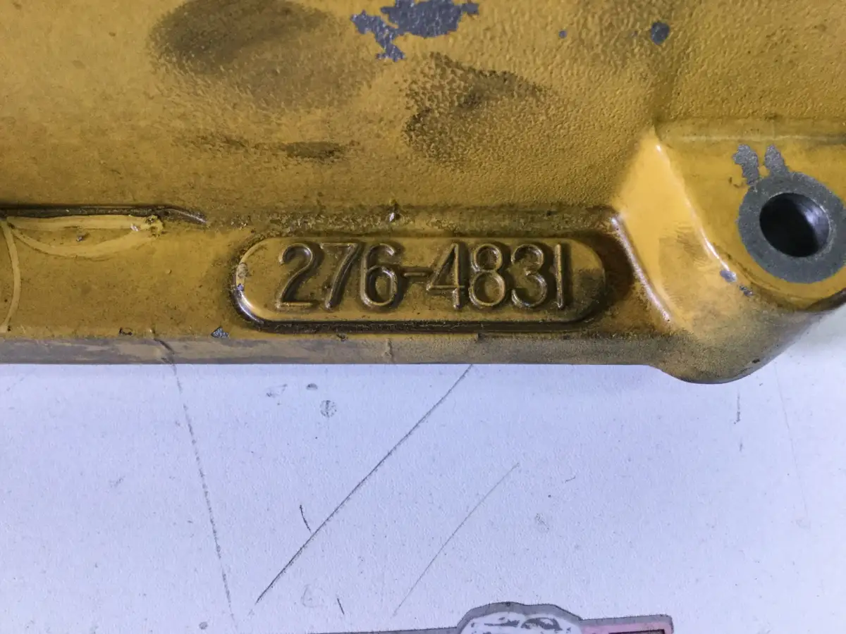 CATERPILLAR ZWISCHENTEIL VENTILDECKEL 2764831 GEBRAUCHT – Bild 2