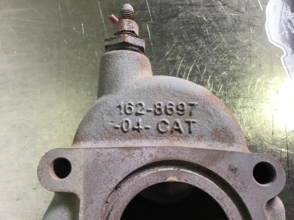 CATERPILLAR CARCASA DE TERMOSTATO 1628697 USADA - Imagen 2