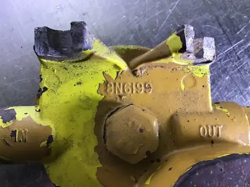 CATERPILLAR FUEL FILTER HOUSING 8N6199 USED - Thumb image 3