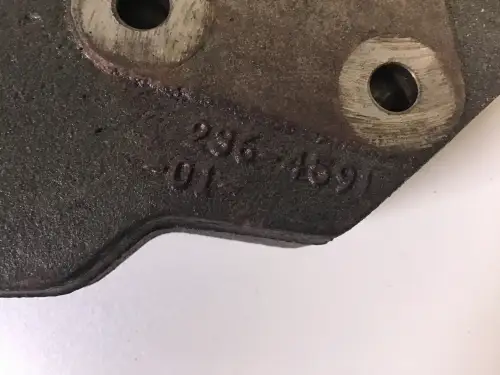 CATERPILLAR ENGINE MOUNT 2364591 USED - Thumb image 3
