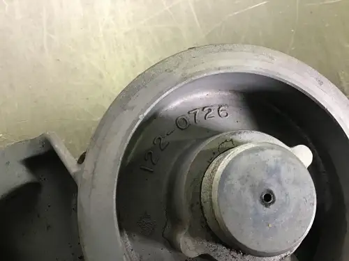 CATERPILLAR ÖLFILTERGEHÄUSE 1220726 GEBRAUCHT – Vorschaubild 2