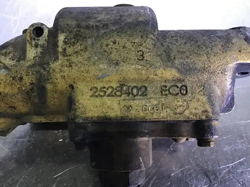 CATERPILLAR EXPANSIONSTANK 2528402 GEBRAUCHT – Vorschaubild 2
