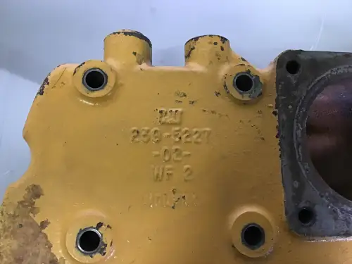 CATERPILLAR THERMOSTAT HOUSING 2395225 USED - Thumb image 2