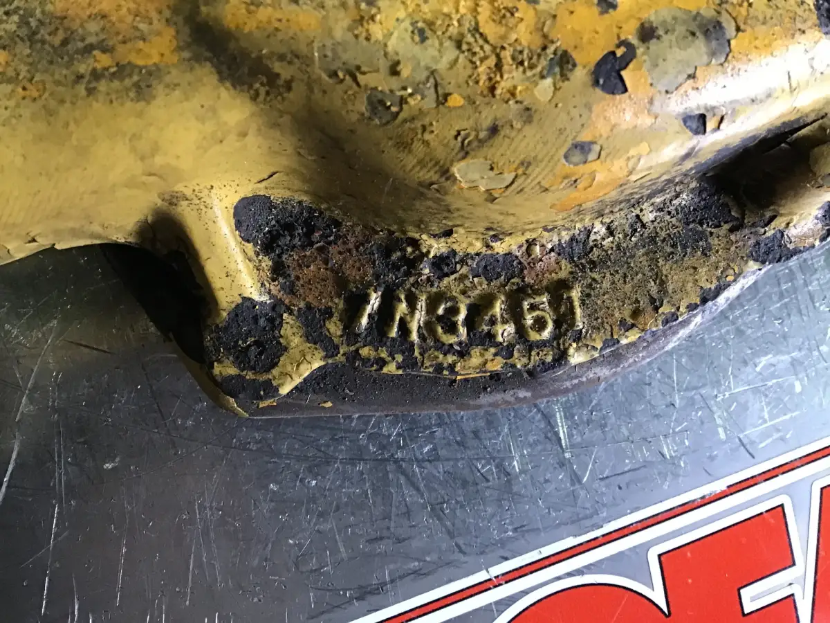 CATERPILLAR OIL FILTER HOUSING 7N3451 USED - Picture 2