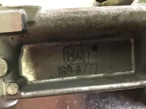 CATERPILLAR OIL PUMP WITH INTERMEDIATE GEAR 1898777 USED - Thumb image 2