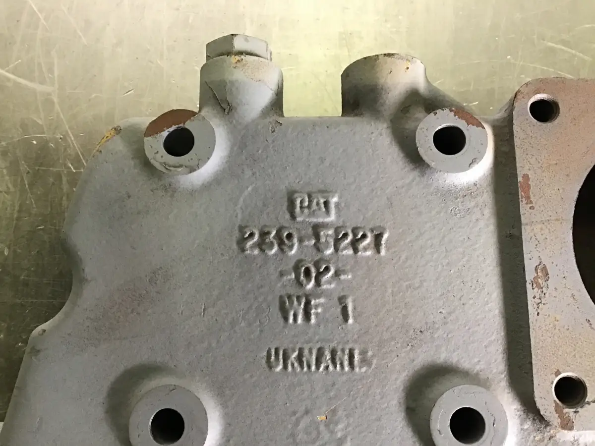 CATERPILLAR THERMOSTATGEHÄUSE 2395225 GEBRAUCHT – Bild 2
