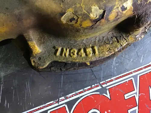 CATERPILLAR OIL FILTER HOUSING 7N3451 USED - Thumb image 2