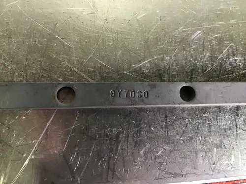 CATERPILLAR LOCKING PLATE 9Y7060 USED - Thumb image 2