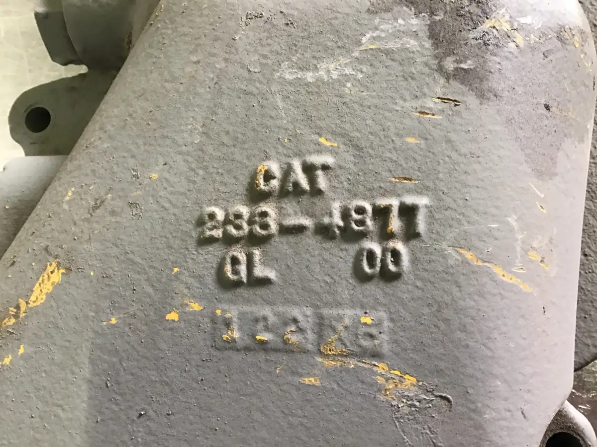 CATERPILLAR WATER PUMP CONNECTION 2334877 USED - Picture 2