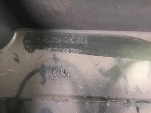 CATERPILLAR ROCKER COVER 2292616 USED - Thumb image 3