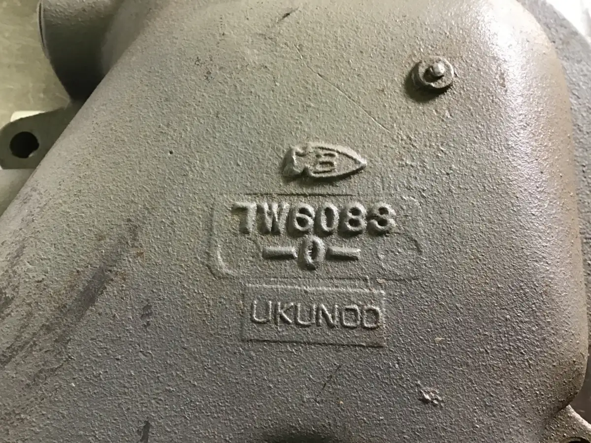 CATERPILLAR WATER PUMP CONNECTION 7W6083 USED - Picture 2