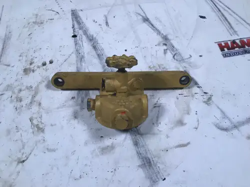 CATERPILLAR WATER FILTER HOUSING 9N3668 USED - Thumb image 2