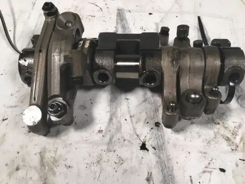 CATERPILLAR ROCKER SET COMPLETE 2600252 USED