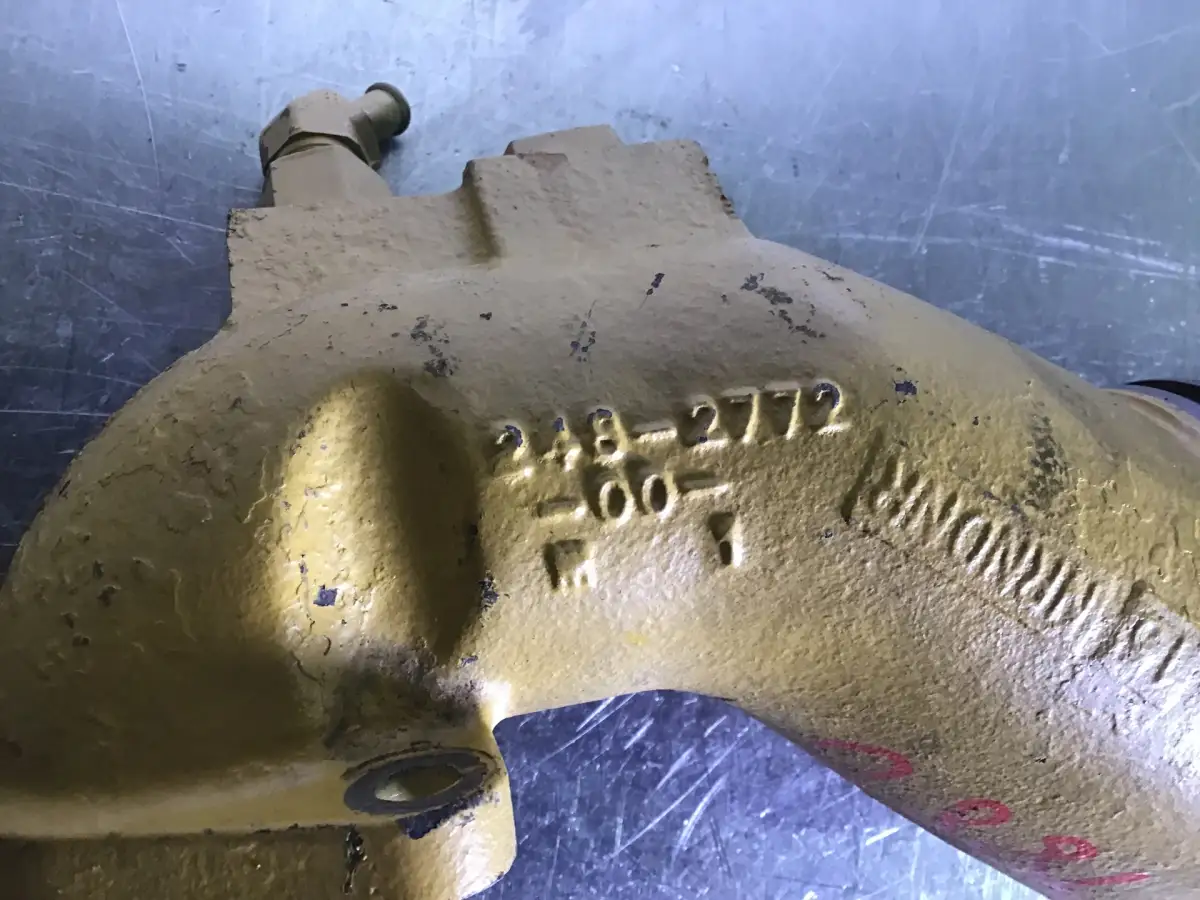 CATERPILLAR OIL COOLER COVER 2482772 USED - Picture 2