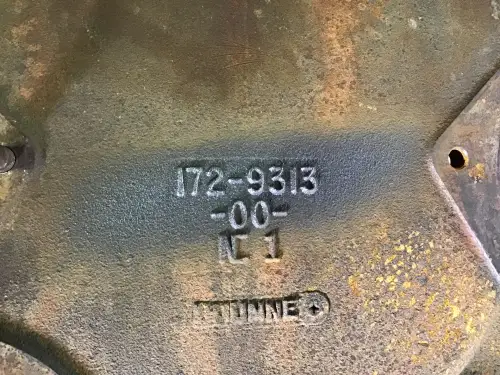 COUVERCLE DE TIMING CATERPILLAR AVANT 1729313 D'OCASION - Miniature 2