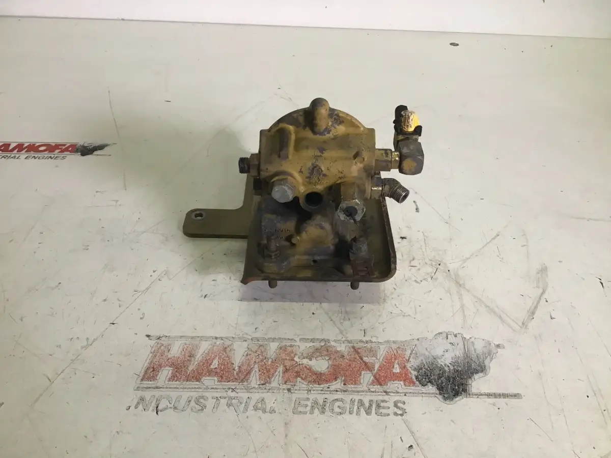 CATERPILLAR FUEL FILTER HOUSING 2379308 USED - Picture 3