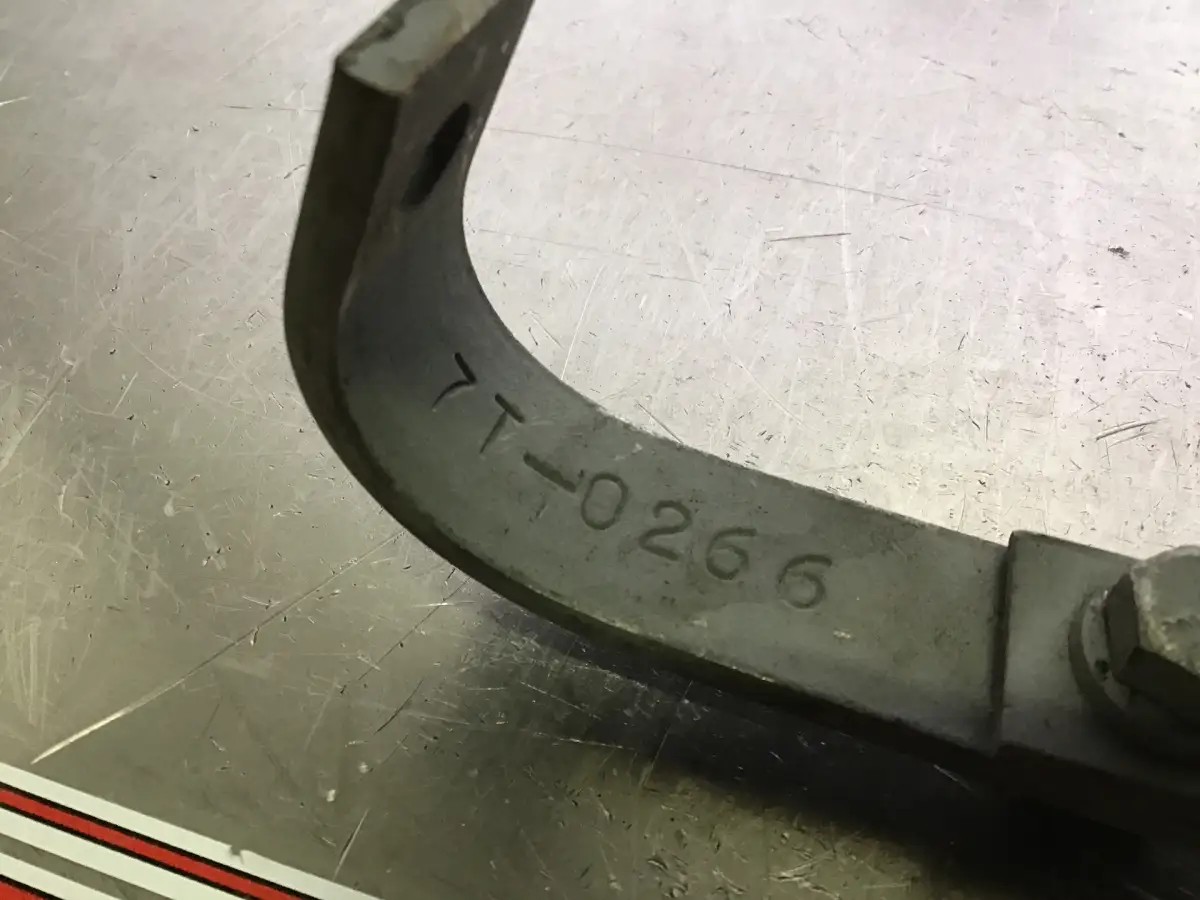 CATERPILLAR SUPPORT 7T0266 USED - Picture 2