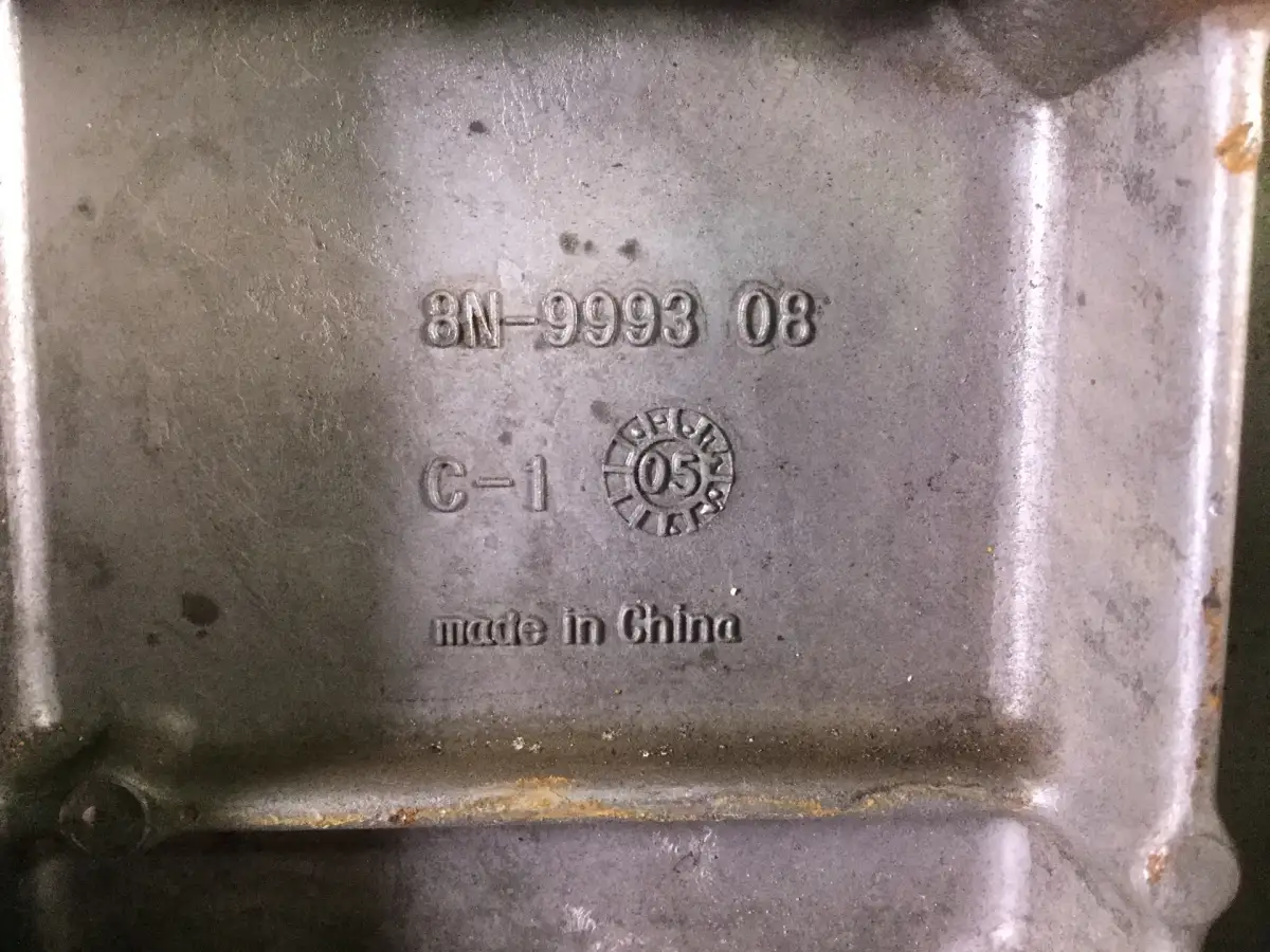 CATERPILLAR КРЫШКА БЛОКА ДВИГАТЕЛЯ 8N9993 Б/У - Фото 2