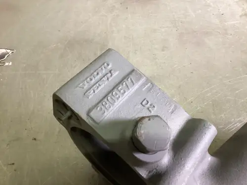 VOLVO PENTA 3809577 USADO - Imagen miniatura 2