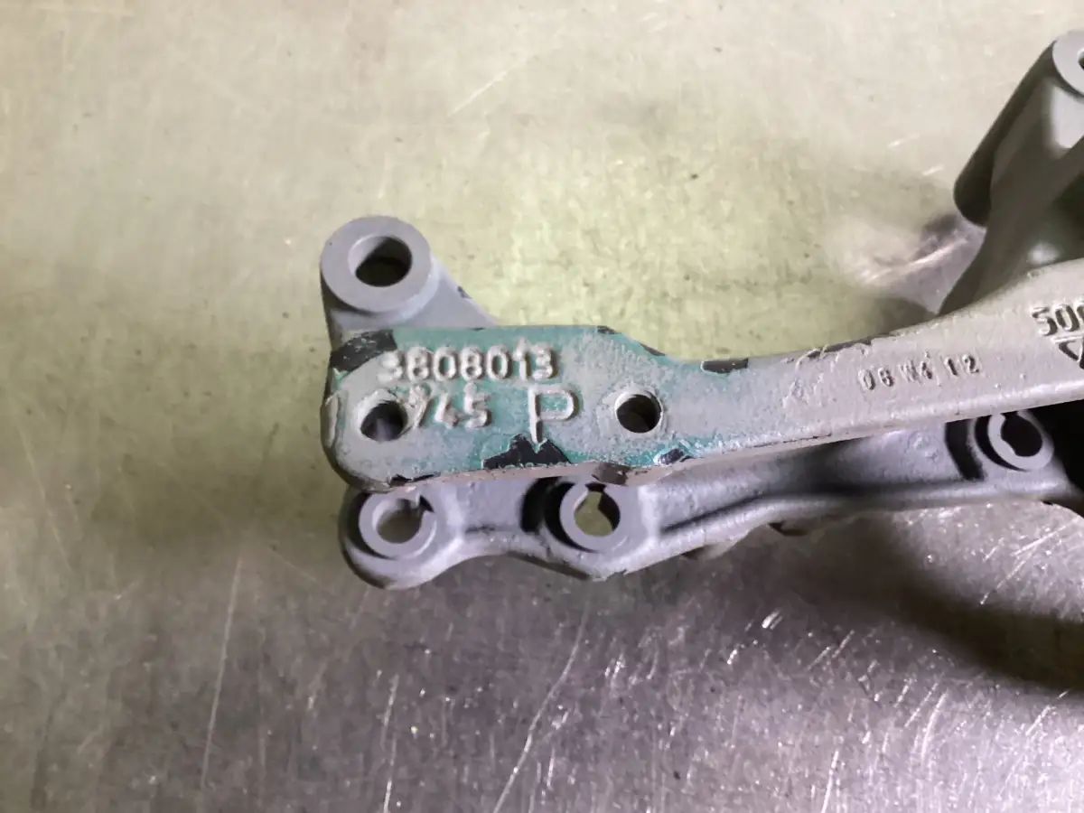 VOLVO PENTA 3808013 D'OCCASION - Image 2