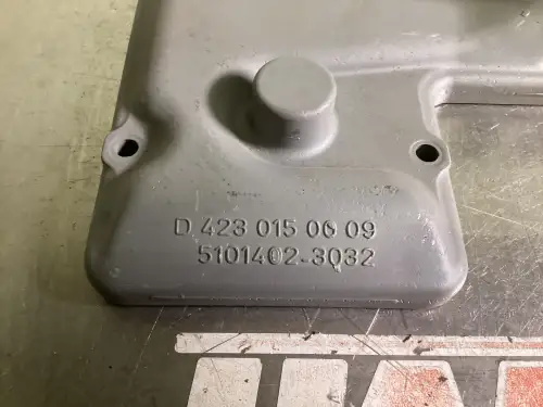 MERCEDES D 423 015 00 09 GEBRAUCHT – Vorschaubild 2