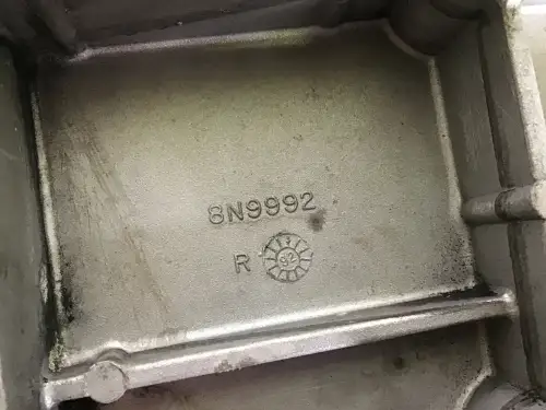 CATERPILLAR MOTORABDECKUNG 8N9992 GEBRAUCHT – Vorschaubild 2