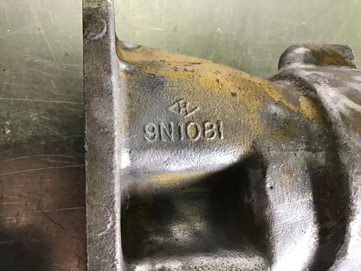 CATERPILLAR INLET MANIFOLD 9N1081 USED - Picture 2