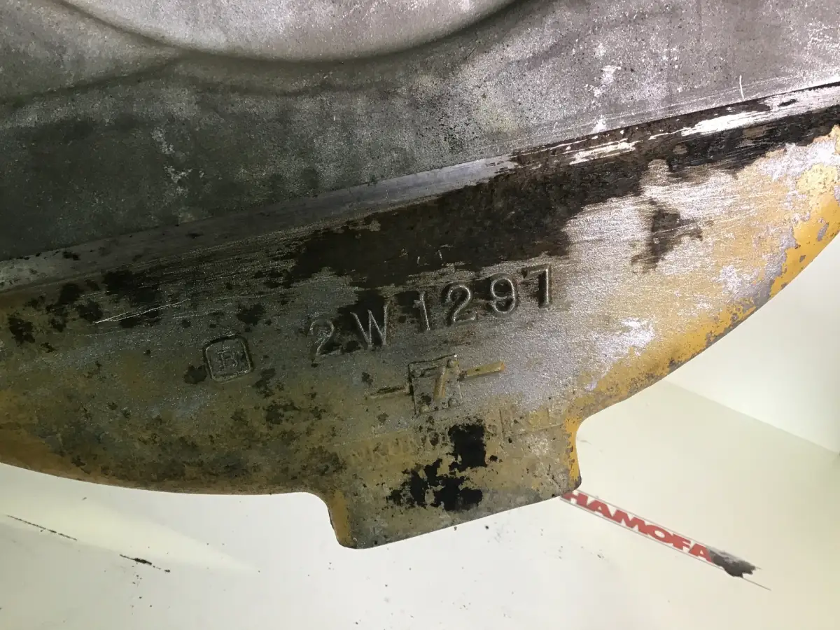 CATERPILLAR FLYWHEEL HOUSING 2W1297 USED - Picture 3