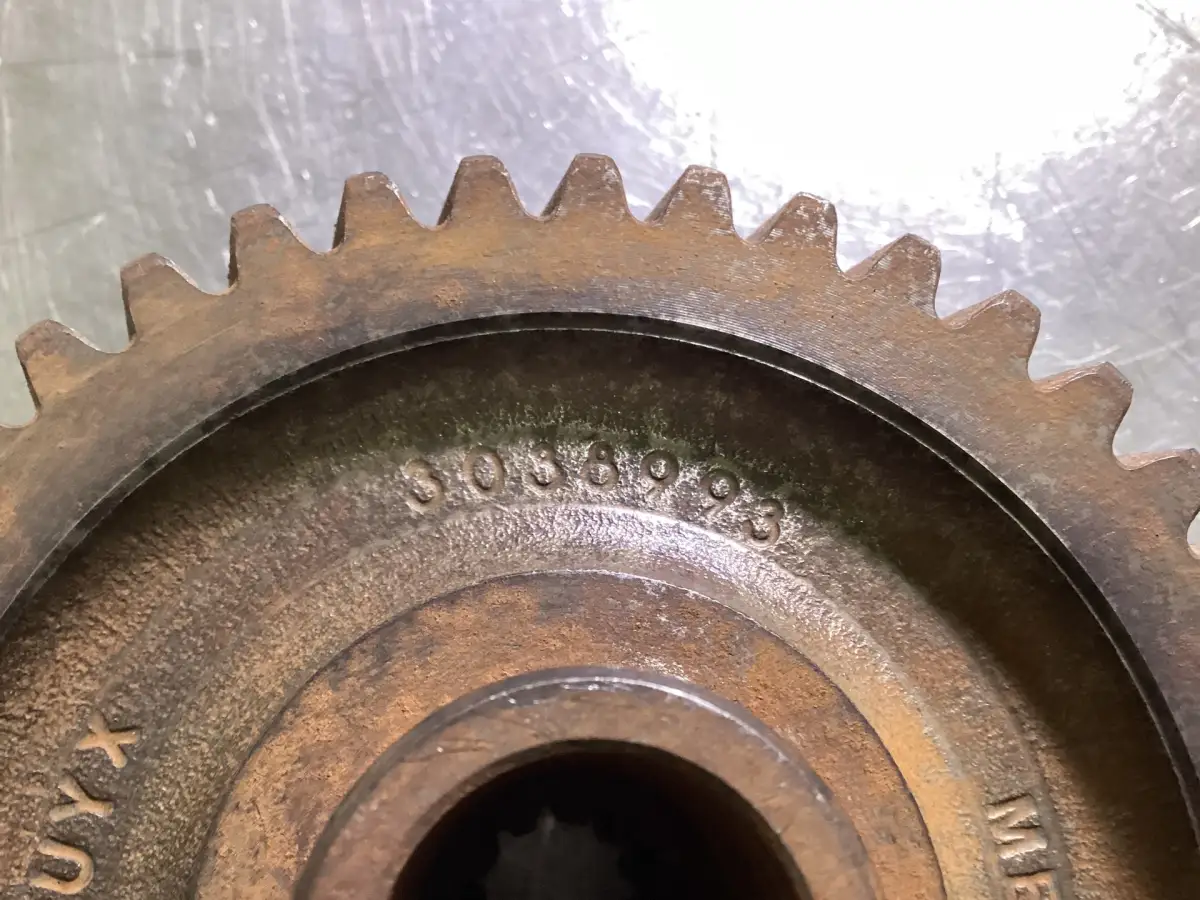 CUMMINS CUM L10 ENGRENAGE 3038993 UTILISÉ - Image 2