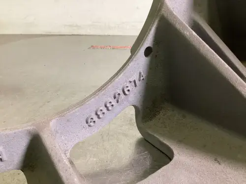 CUMMINS CUM L10 HALTERUNG 3882674 GEBRAUCHT – Vorschaubild 2