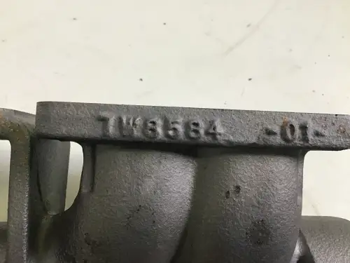 CATERPILLAR EXHAUST MANIFOLD 7W8584 USED - Thumb image 2