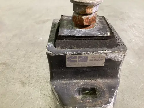 CUMMINS 3349230 USAGÉ - Miniature 2