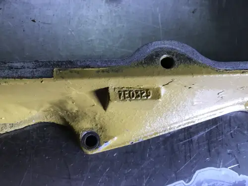 CATERPILLAR TUSSENSTUK KLEPPENDEKSEL 7E0329 GEGEVEN - Miniatuur afbeelding 2