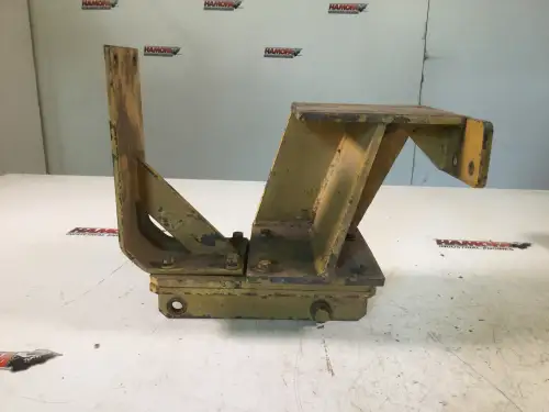 CATERPILLAR MOTOR BRACKET 8N5527 USED