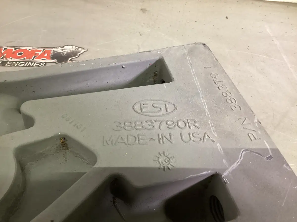 CUMMINS CUM L10 FLYWHEEL HOUSING 3883790 USED - Picture 2