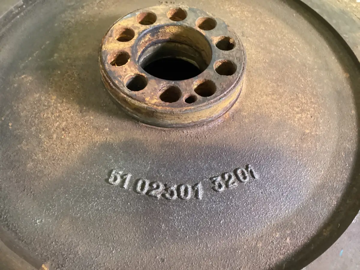 DEUTZ 04221161 USADO - Imagen 2