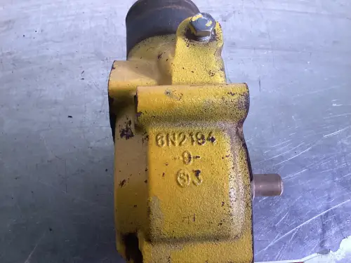 COUVERCLE DE THERMOSTAT CATERPILLAR 6N2194 UTILISÉ - Miniature 2