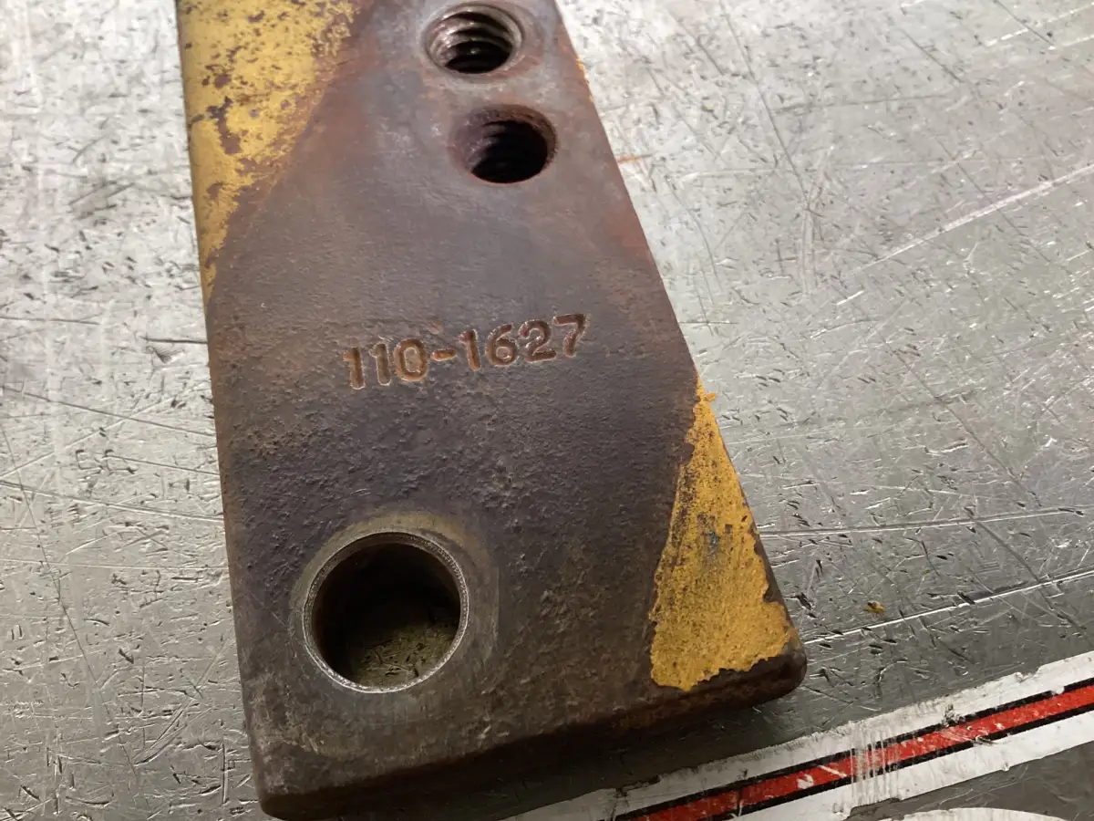 CATERPILLAR SPACER PLATE 1101627 USED - Picture 2