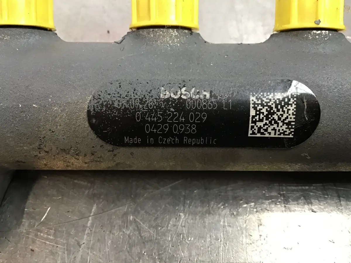 BOSCH COMMON RAIL 0445224029 D'OCCASION - Image 2