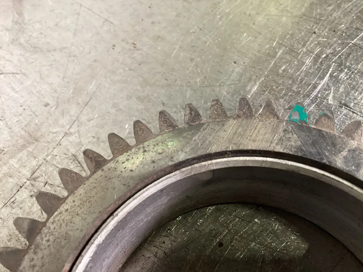 CATERPILLAR INTERMEDIATE GEAR 2051319 USED - Picture 2