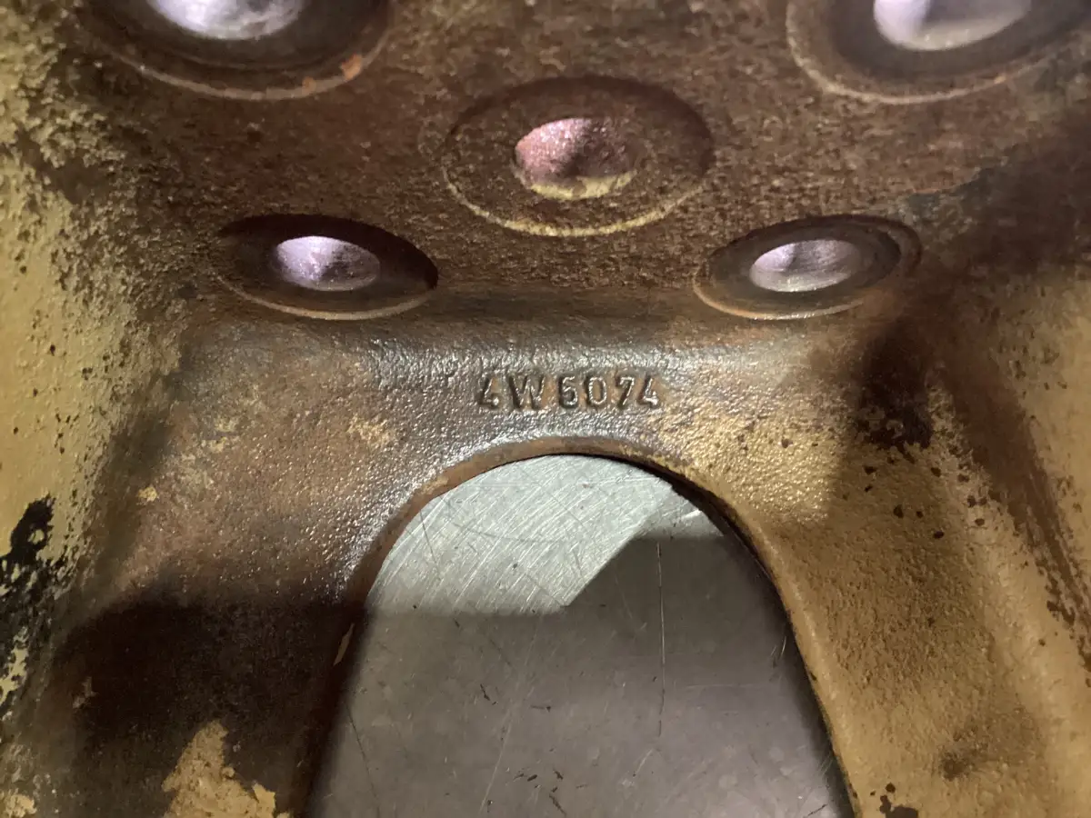 CATERPILLAR ENGINE MOUNT 4W5074 USED - Picture 2