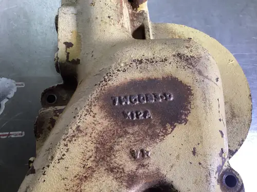 CATERPILLAR WATER PUMP CONNECTION 7W6083 USED - Thumb image 2