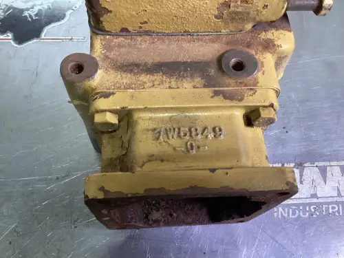 CATERPILLAR THERMOSTAT HOUSING 7N5126 USED - Thumb image 2