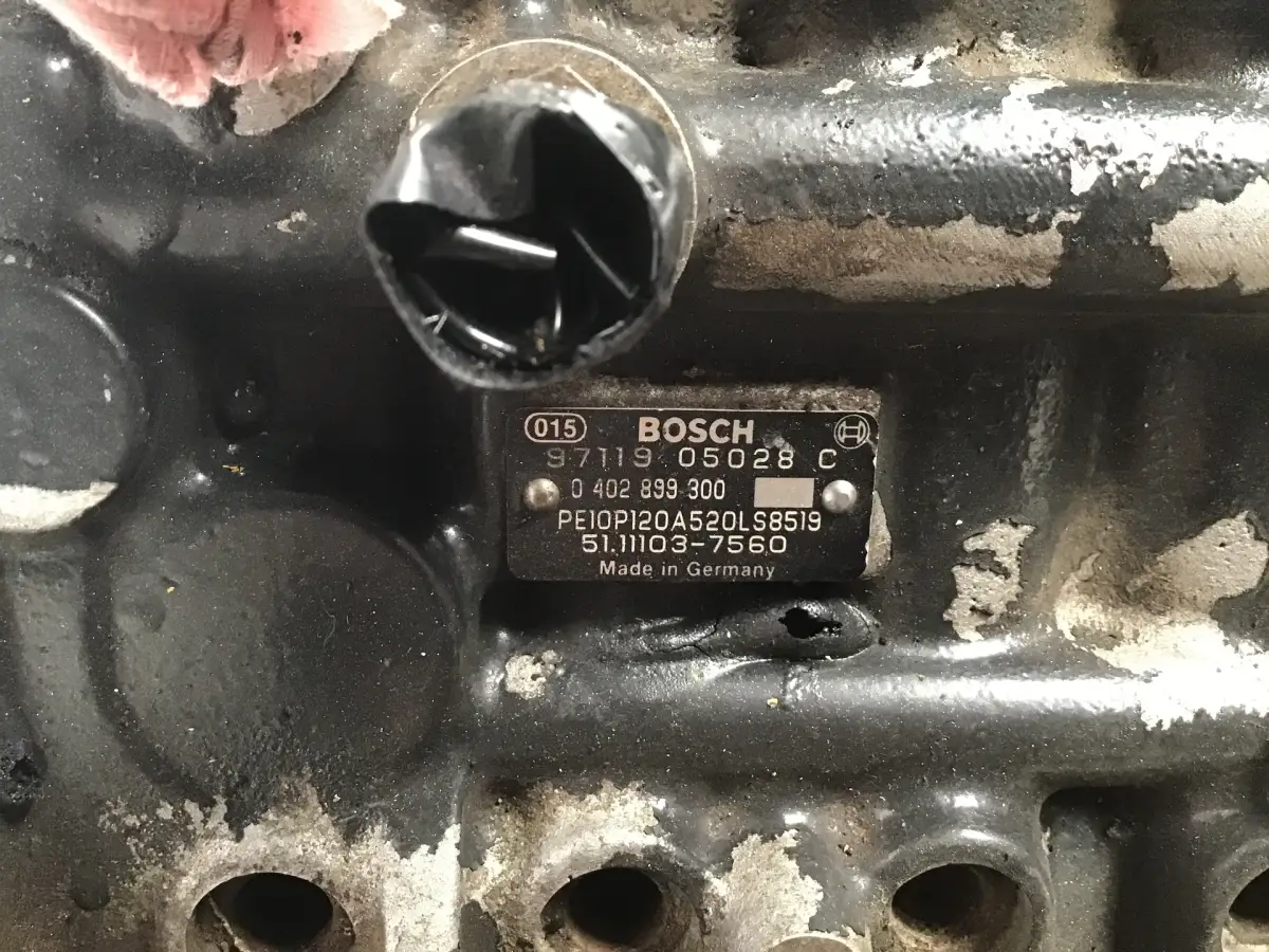 BOMBA DE COMBUSTIBLE BOSCH 0402899300 USADA - Imagen 5