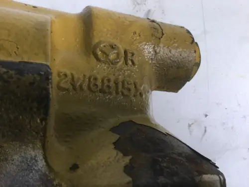 CATERPILLAR ÖLFILTERGEHÄUSE 2W8815 GEBRAUCHT – Vorschaubild 2
