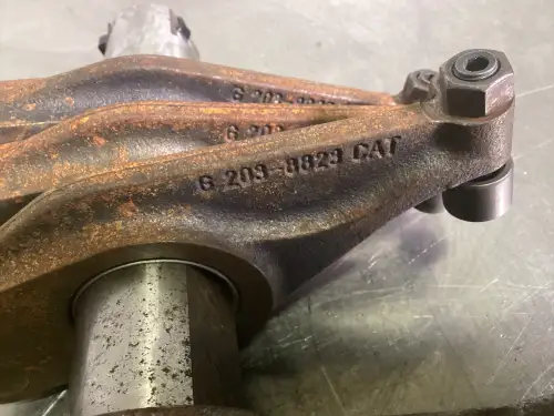 CATERPILLAR INJECTOR ROCKER ARM 2781365 USED - Thumb image 2